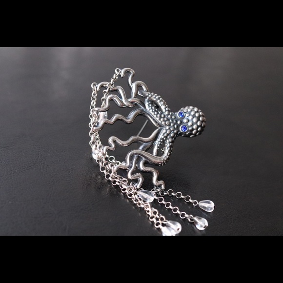 Octopus Pin (SOLD) - Picture 4 of 7